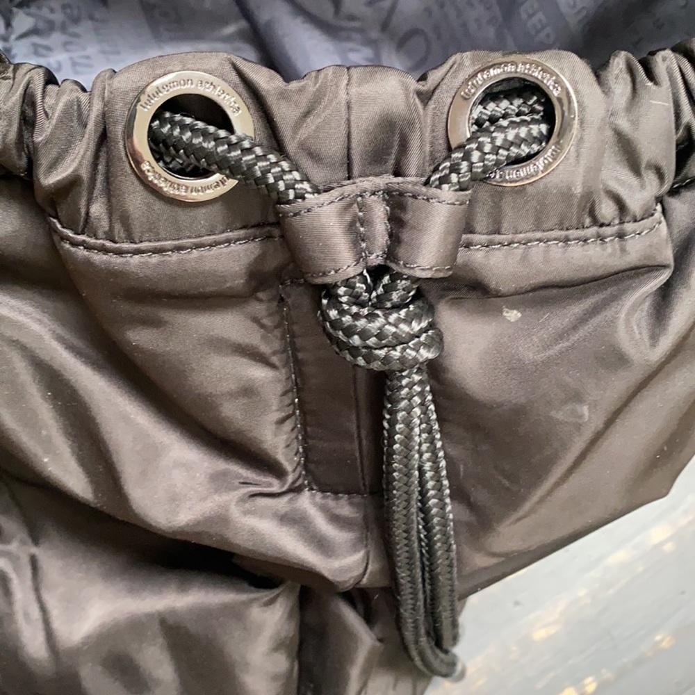 Lululemon Athletica Gym Bag - Picture 13 of 16